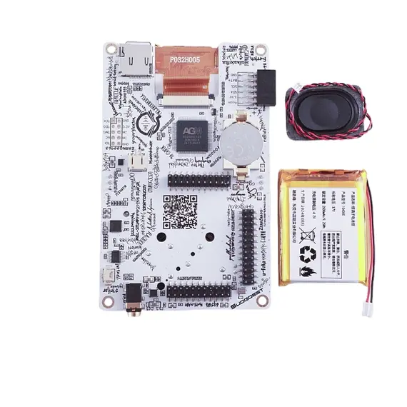 Clifford Heath New Generation HackRF Portapack H4M R10C, 4 image Clifford Heath New Generation HackRF Portapack H4M R10C, 4 image